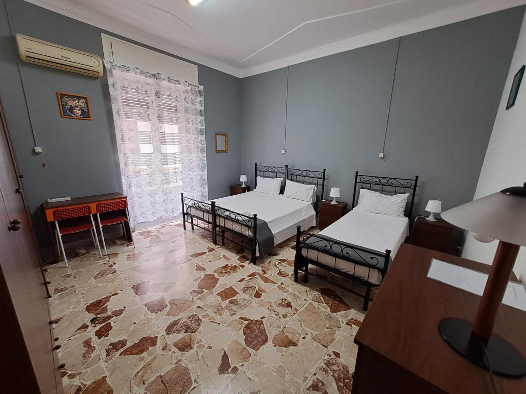 B&B Domus Pina Катания Екстериор снимка