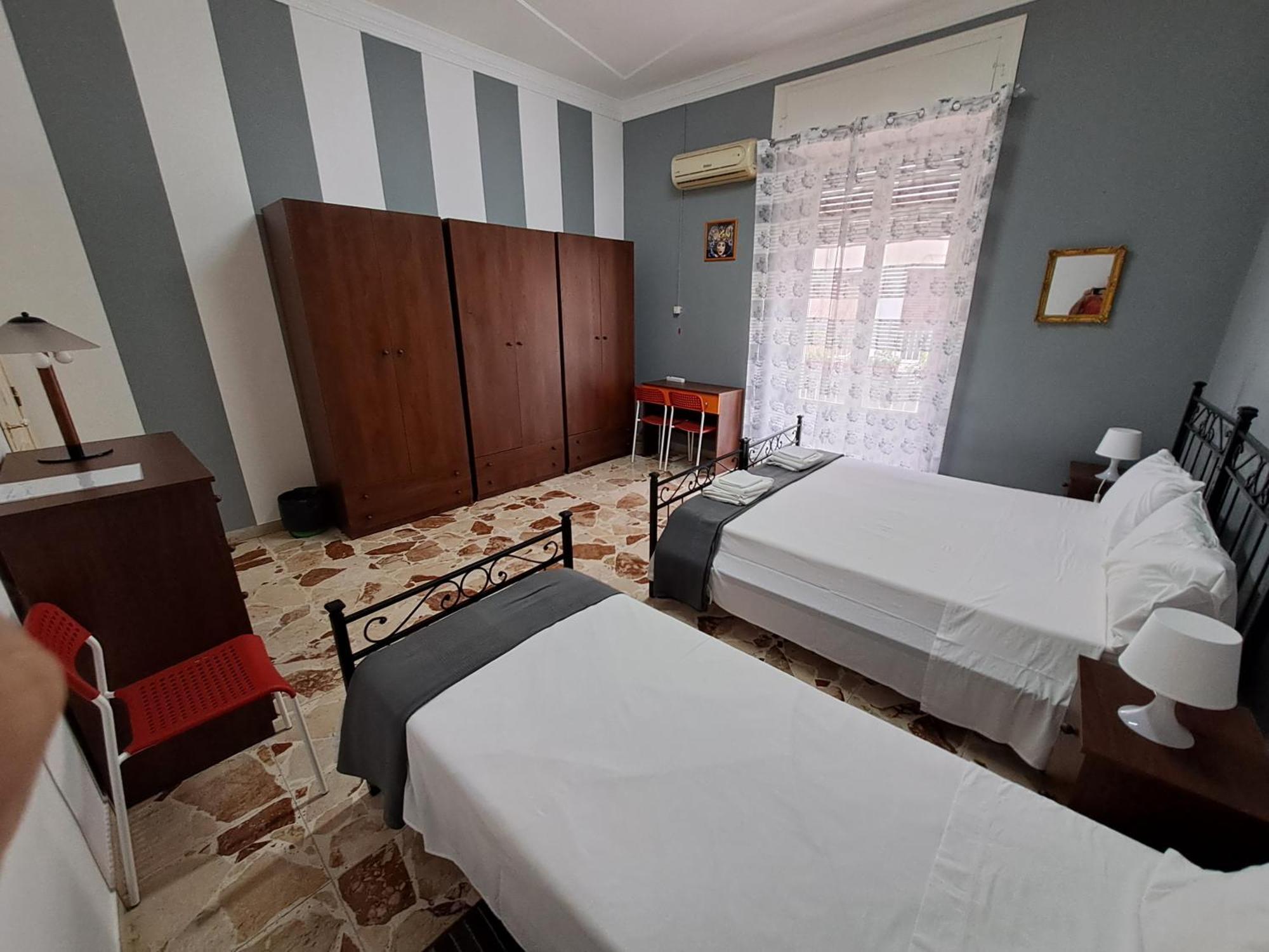 B&B Domus Pina Катания Екстериор снимка